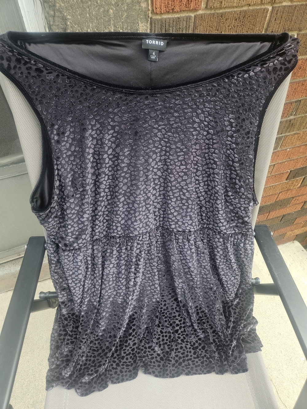 Velvet Burnout Peplum Top - Picture 4 of 7